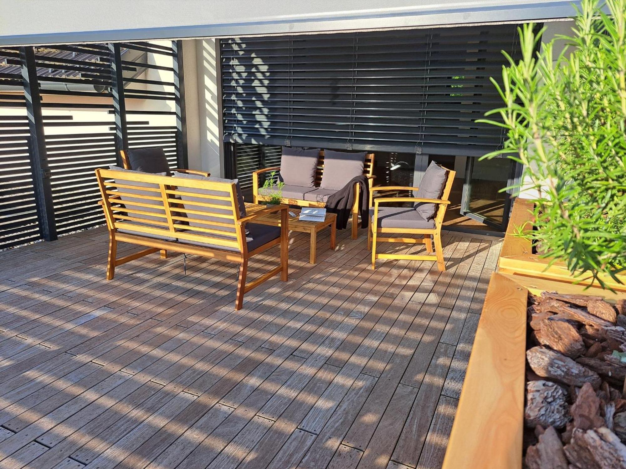 S&B'S Retreat Apartment Godovic Exterior photo